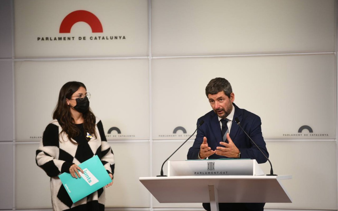 Junts presenta un paquet de propostes per reduir el cost efectiu de l’energia davant de la inacció de l’Estat